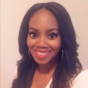 Meet your Posher, Sharmae